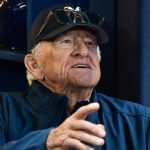 Bob Uecker, legendary baseball broadcaster, dead at 90