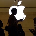 Apple to pledge $100 billion for US manufacturing, White House official says