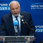 Liberman claims Barnea met with Qataris to improve Qatar’s image, Mossad denies claim