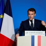 France aims to ban under-15s from social media from September 2026, Le Monde reports