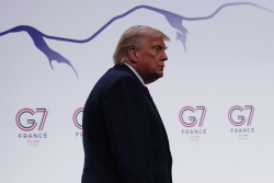 Trump Ties His Name and Credibility to Vance's Dubious Iran Diplomacy
