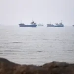 Report: US offers to unfreeze Iran funds to keep Hormuz open