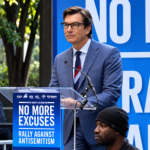 Jerry O’Connell Stands By the Jewish People… Again